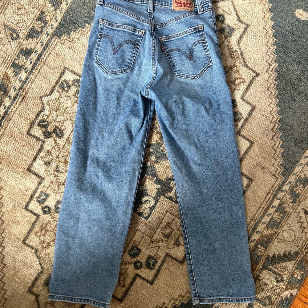 Levi’s Ribcage Straight Ankle Jean - Picture 5 of 5
